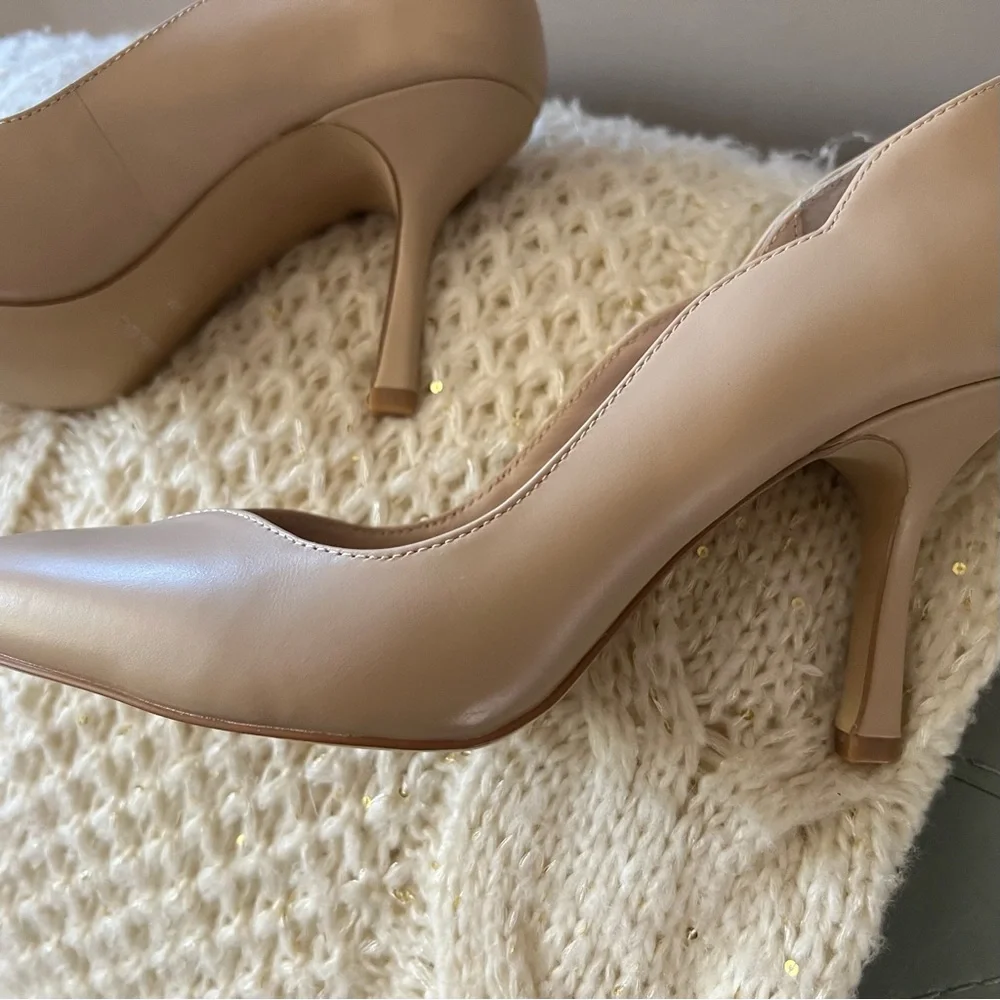 $120 Charles David INNOCENT Pointed Closed Toe STILETTO Heel LEATHER PUMPS 9.5 - Picture 15 of 17